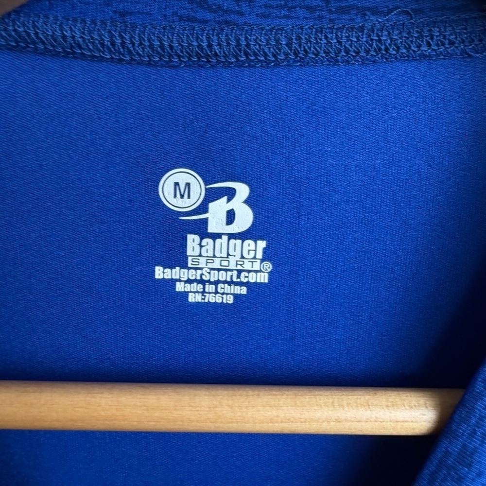 Badger Sport Mens Heathered Performance T-Shirt M Blue Activewear Sporty Runnng‎ - Picture 2 of 5